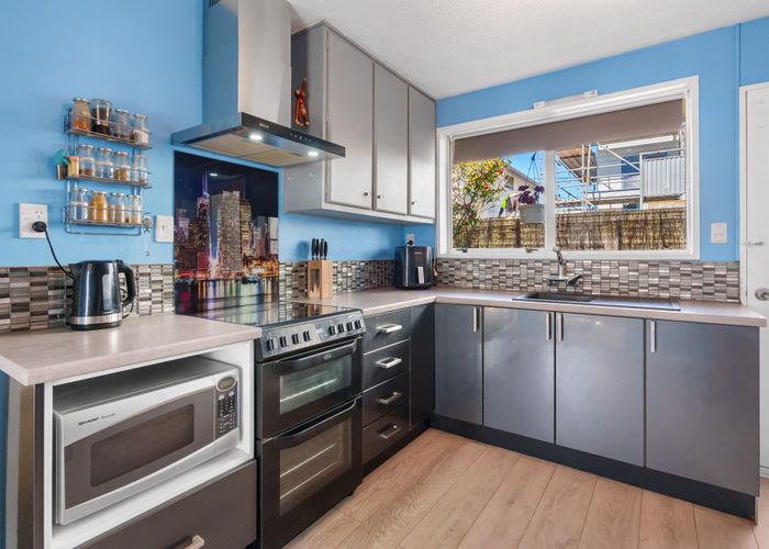  at 2/5 Braddon Street, Addington, Christchurch City, Canterbury