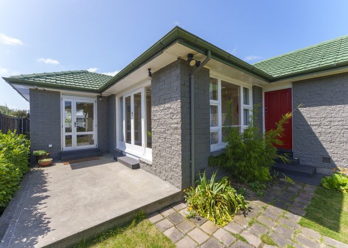  at 14 Coniston Avenue, Ilam, Christchurch City, Canterbury