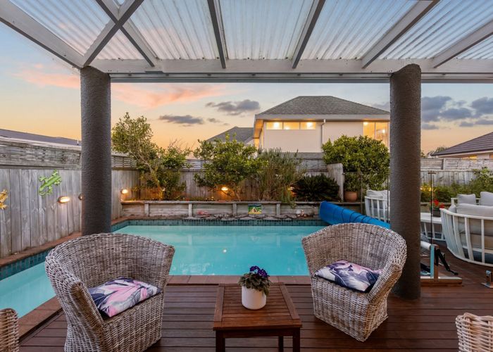  at 1/66 Browns Bay Road, Rothesay Bay, North Shore City, Auckland