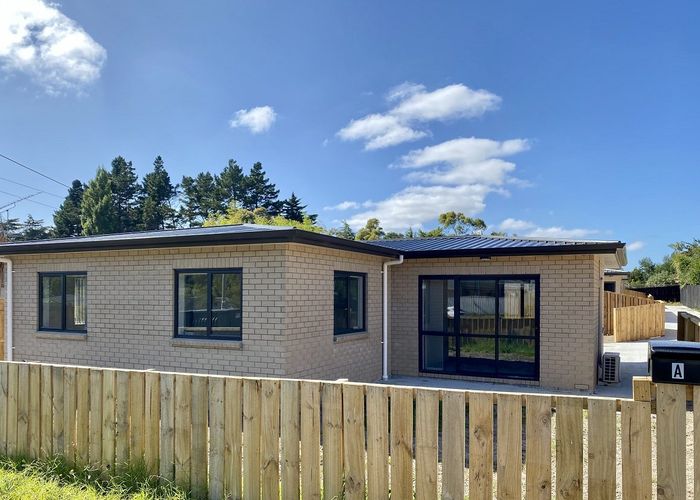  at 51A Woodside Road, Massey, Waitakere City, Auckland