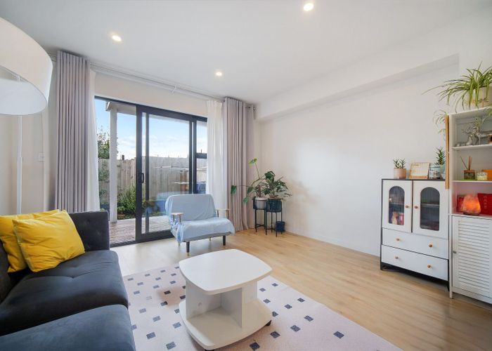  at 12G Shamrock Lane, Te Atatu Peninsula, Waitakere City, Auckland