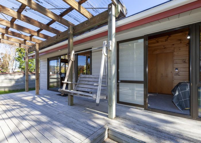  at 6 Park Avenue, Waikanae