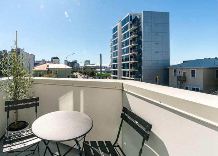  at 31 Karo Drive, Te Aro, Wellington, Wellington