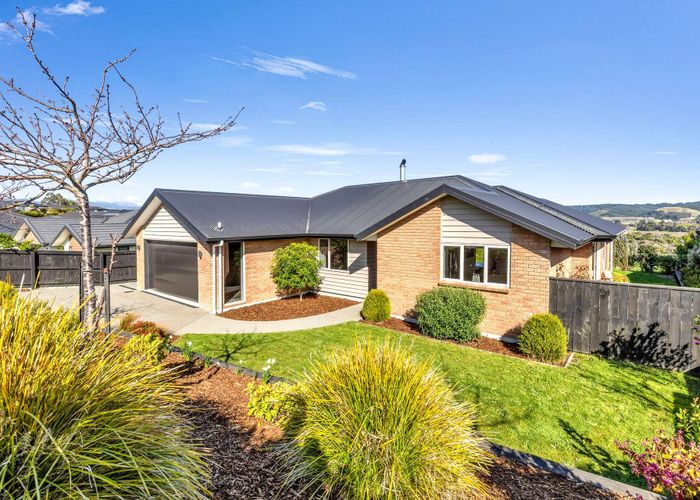  at 32 Katania Heights, Brightwater, Brightwater