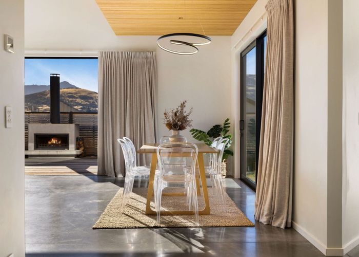  at 8 Spur Ridge Rise, Hanley's Farm, Jacks Point, Queenstown-Lakes, Otago