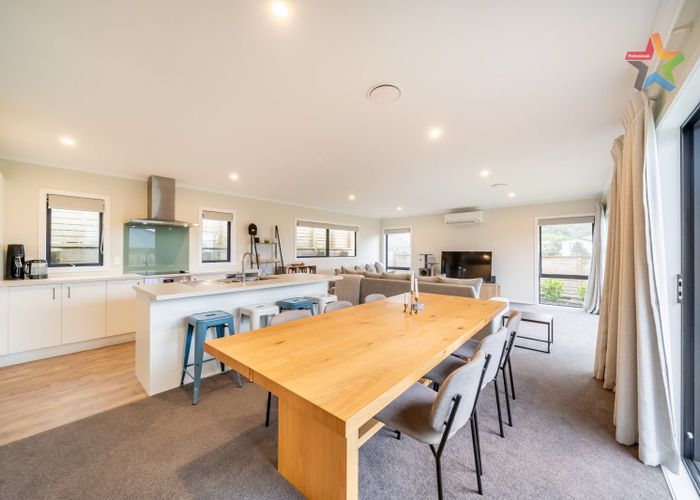  at 144 Waipounamu Drive, Kelson, Lower Hutt