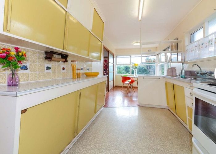  at 9 Roys Road, Weymouth, Manukau City, Auckland