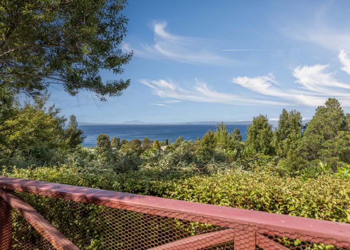  at 33 Hauraki Terrace, Pukawa, Taupo, Waikato