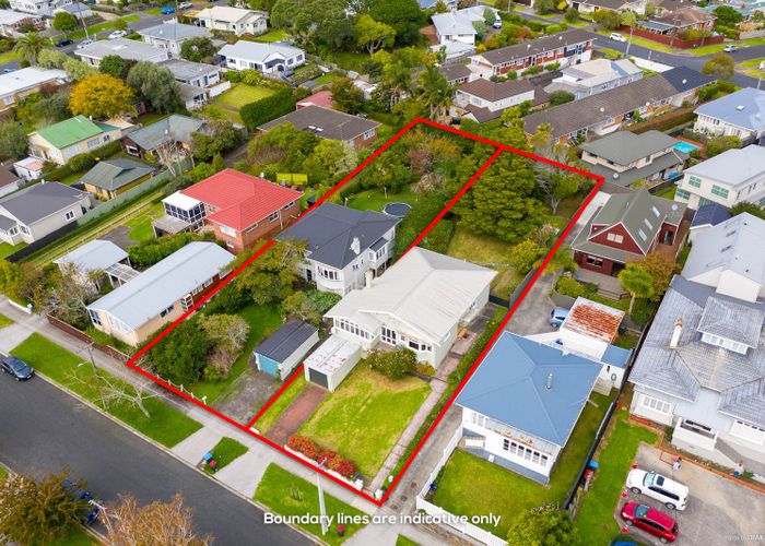  at 15 Amaru Road, One Tree Hill, Auckland