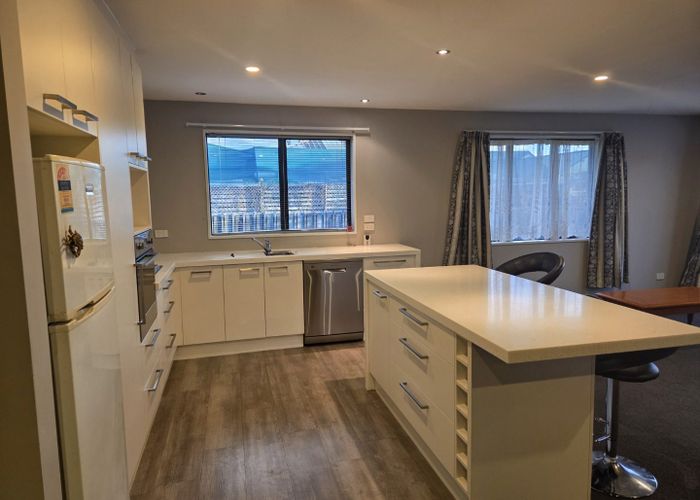  at 64 Matlock Street, Woolston, Christchurch City, Canterbury