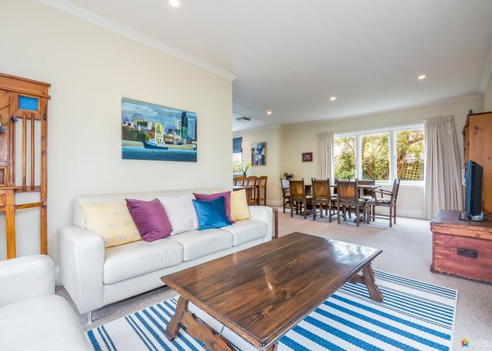  at 32 Hinau Street, Woburn, Lower Hutt