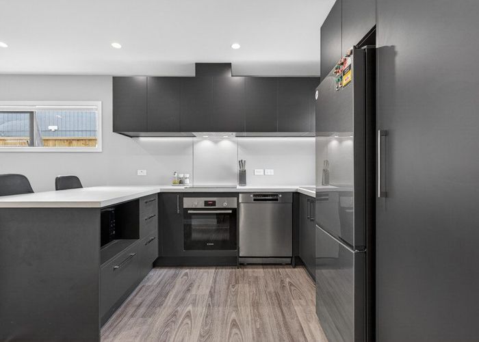  at 17/15 Brook Street, Waiwhetu, Lower Hutt, Wellington