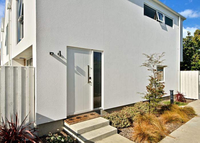  at 6/24 Dampier Street, Woolston, Christchurch City, Canterbury