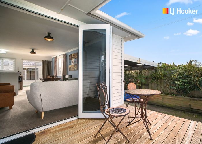  at 1082 Brighton Road, Brighton, Dunedin