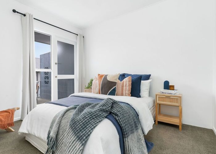  at 4/53 Brockworth Place, Riccarton, Christchurch City, Canterbury