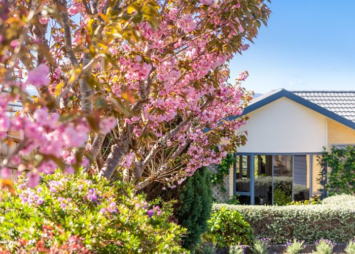  at 5 Ormrod Grove, Riverstone Terraces, Upper Hutt, Wellington