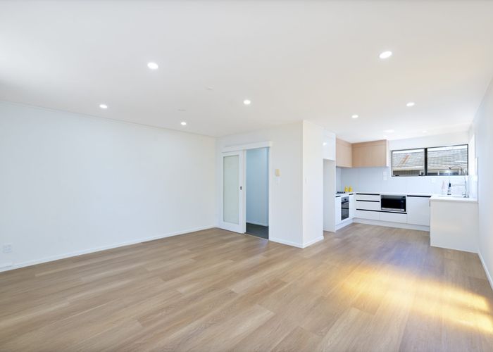  at 1/67 Abbotts Way, Remuera, Auckland
