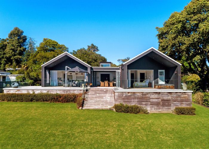  at 9 Grant Road, Whataupoko, Gisborne