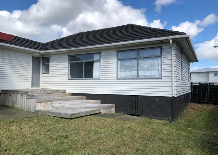  at 27 Orchard Rise, Papakura, Papakura, Auckland