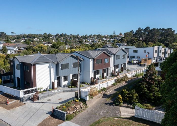  at Lot 3/106 Triangle Road, Massey, Waitakere City, Auckland