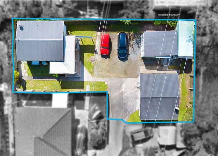  at 1/8 Devon Street, Te Atatu South, Waitakere City, Auckland