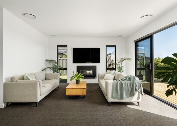  at 4 RABY LANE, Pyes Pa, Tauranga