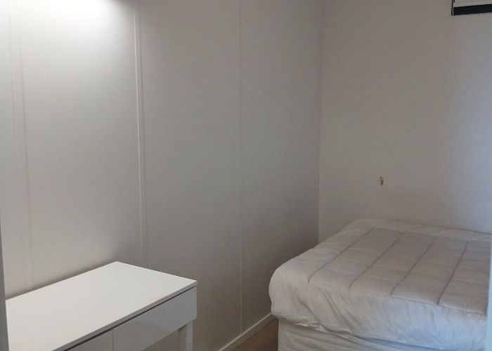  at 909/17 Putney Way , Manukau, Manukau City, Auckland