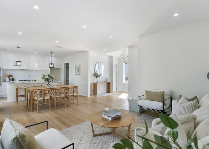  at 10A Rutherford Terrace, Meadowbank, Auckland City, Auckland