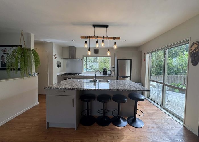  at 97A Bond Crescent, Forrest Hill, North Shore City, Auckland