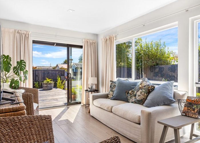  at 1/98 Perry Street, Papanui, Christchurch City, Canterbury