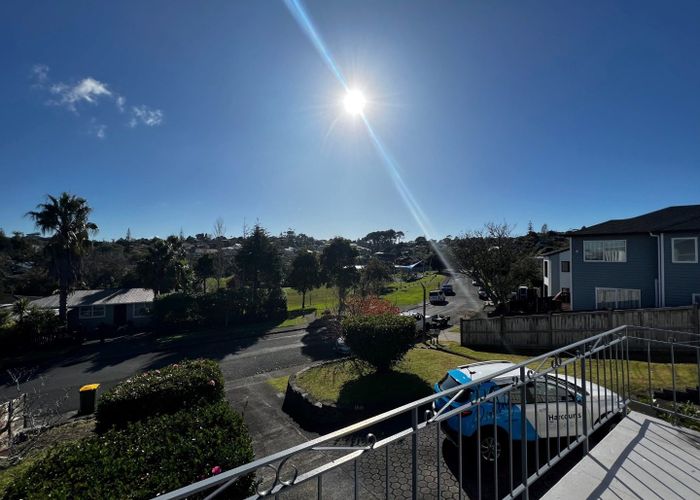  at 27 Linwood Ave, Forrest Hill, North Shore City, Auckland