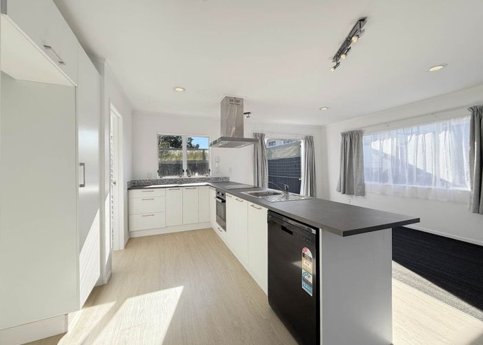  at 2/50 Blanes Road, Weymouth, Manukau City, Auckland