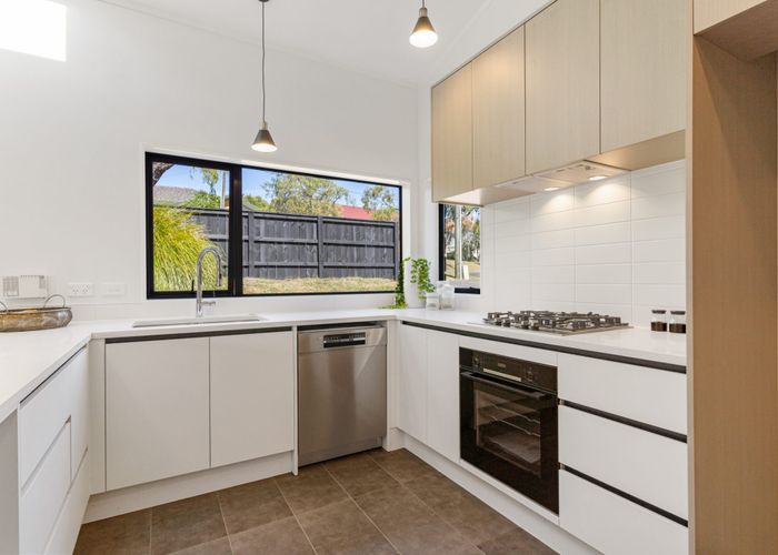  at 1A Hadfield Avenue, Waterview, Auckland