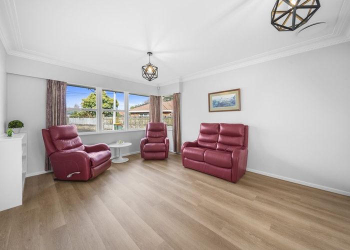 at 1/18B Oakland Avenue, Papatoetoe, Manukau City, Auckland