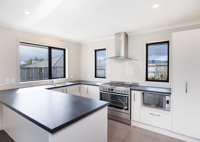  at 8 Gibraltar Way, Fitzherbert, Palmerston North, Manawatu / Whanganui