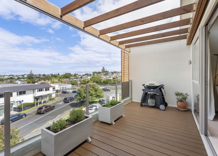  at 203/24 Wellington Street, Howick, Manukau City, Auckland