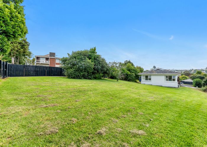  at 7 Ludlow Terrace, Totara Vale, North Shore City, Auckland