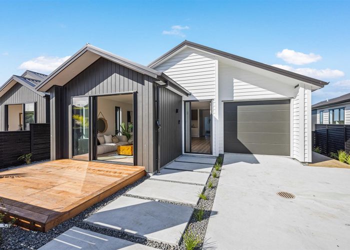  at 27 and 33 Harakeke Court, Warkworth, Rodney, Auckland