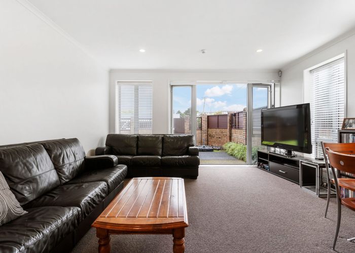  at 5A Puka Street, Onehunga, Auckland City, Auckland