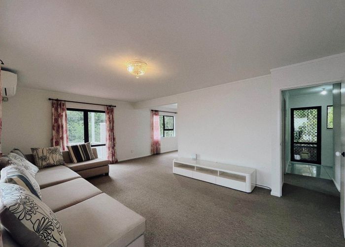  at 30B Somerset Road, Mount Roskill, Auckland