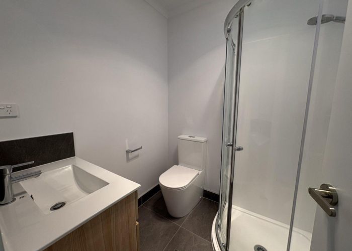  at 2B/23 Hibiscus Avenue, Hamilton Lake, Hamilton, Waikato