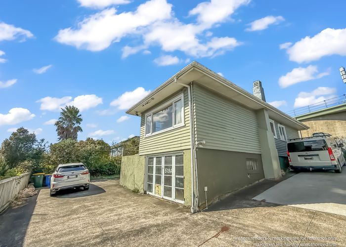  at 519A East Coast Road, Murrays Bay, North Shore City, Auckland