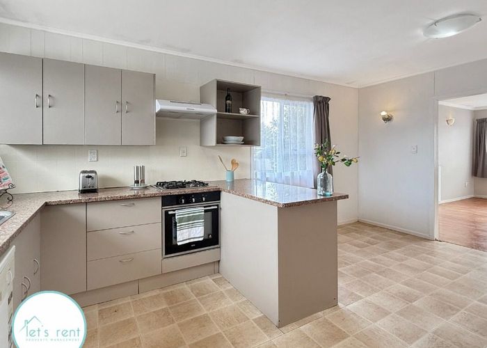  at 27 Hyde Street, Manurewa, Manukau City, Auckland