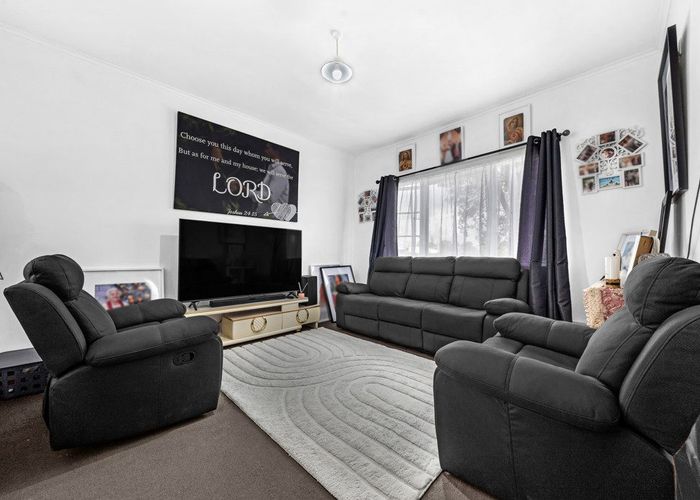  at 12 Gordon Road, Papatoetoe, Manukau City, Auckland