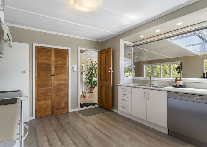  at 25 Hillview Avenue, New Windsor, Auckland