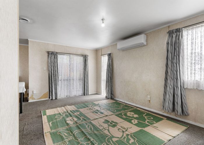  at 64 Tony Segedin Drive, Avondale, Auckland City, Auckland