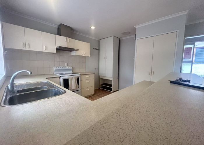  at 3/25 Nicholas Road, Somerville, Manukau City, Auckland