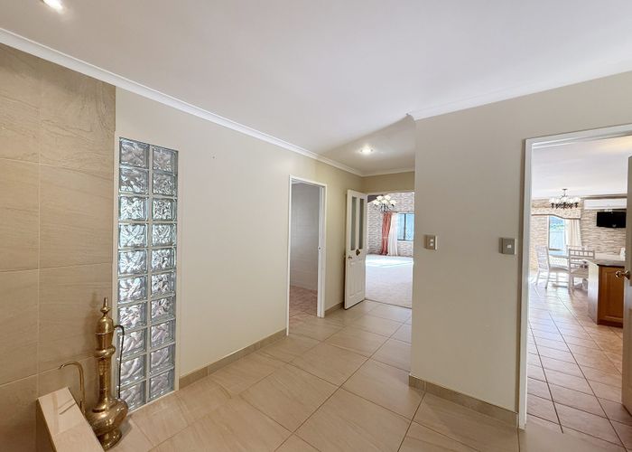  at 44 Gracechurch Drive, Flat Bush, Manukau City, Auckland