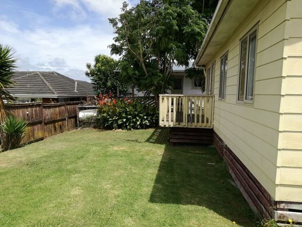  at 7b Clayton Rd, Manurewa, Manukau City, Auckland