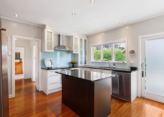  at 9 Sainsbury Road, Mount Albert, Auckland City, Auckland